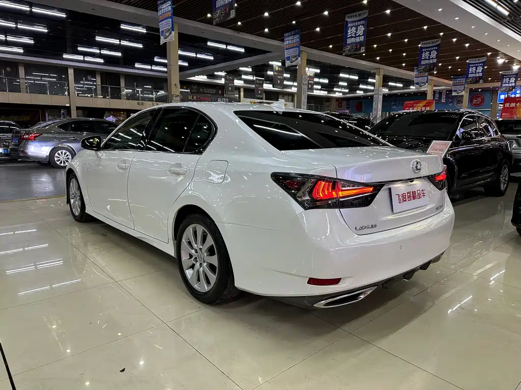 LEXUS GS