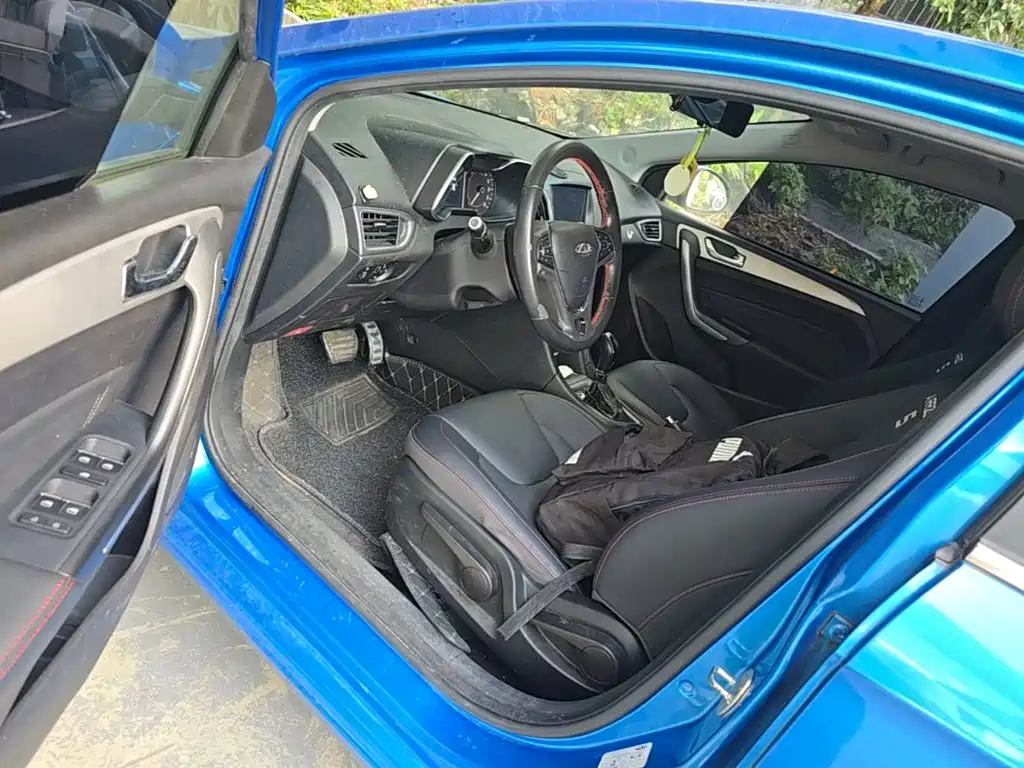 Chery Arrizo 5 — миниатюра 16