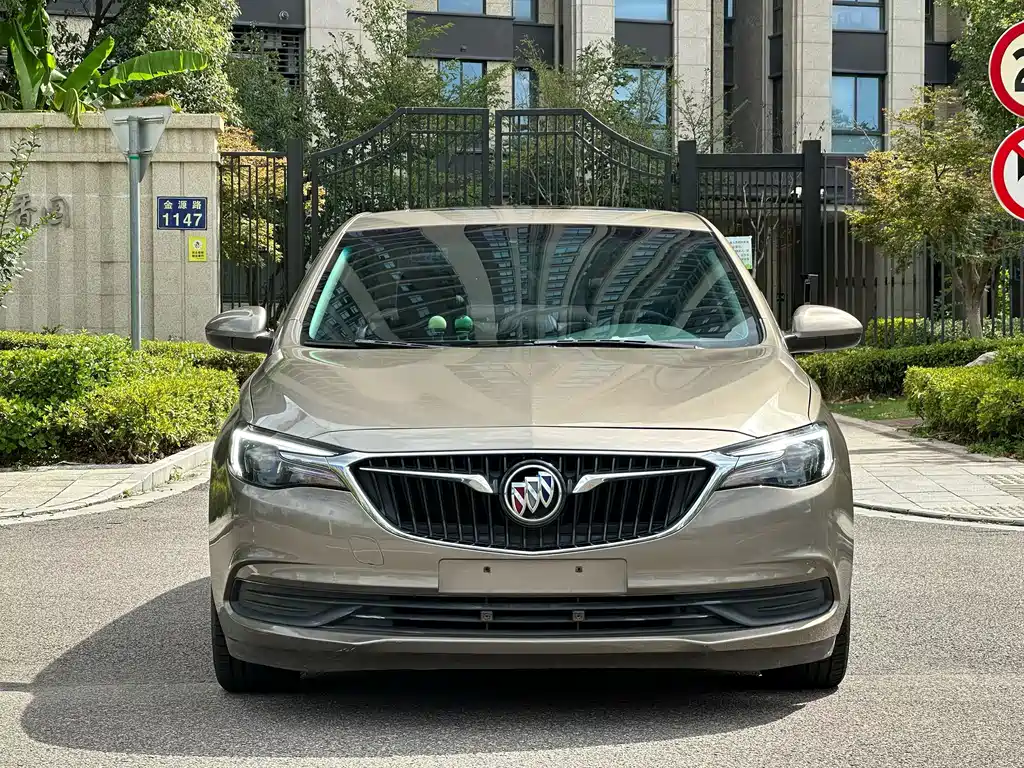 Buick Excelle — миниатюра 2