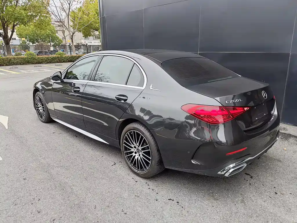 MERCEDES-BENZ C CLASS