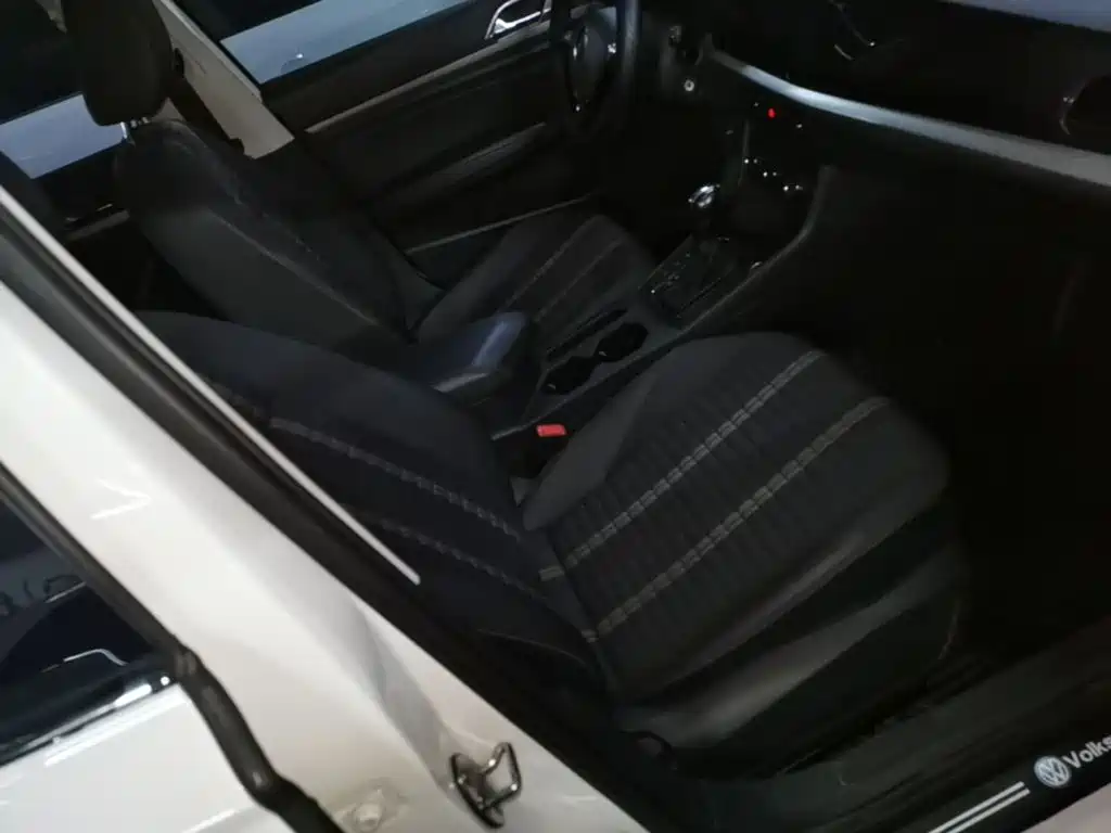Volkswagen Lavida — миниатюра 25