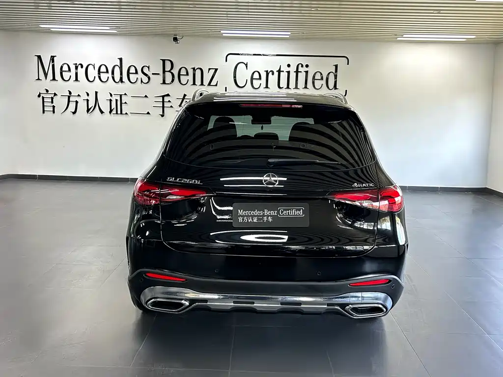 MERCEDES-BENZ GLC