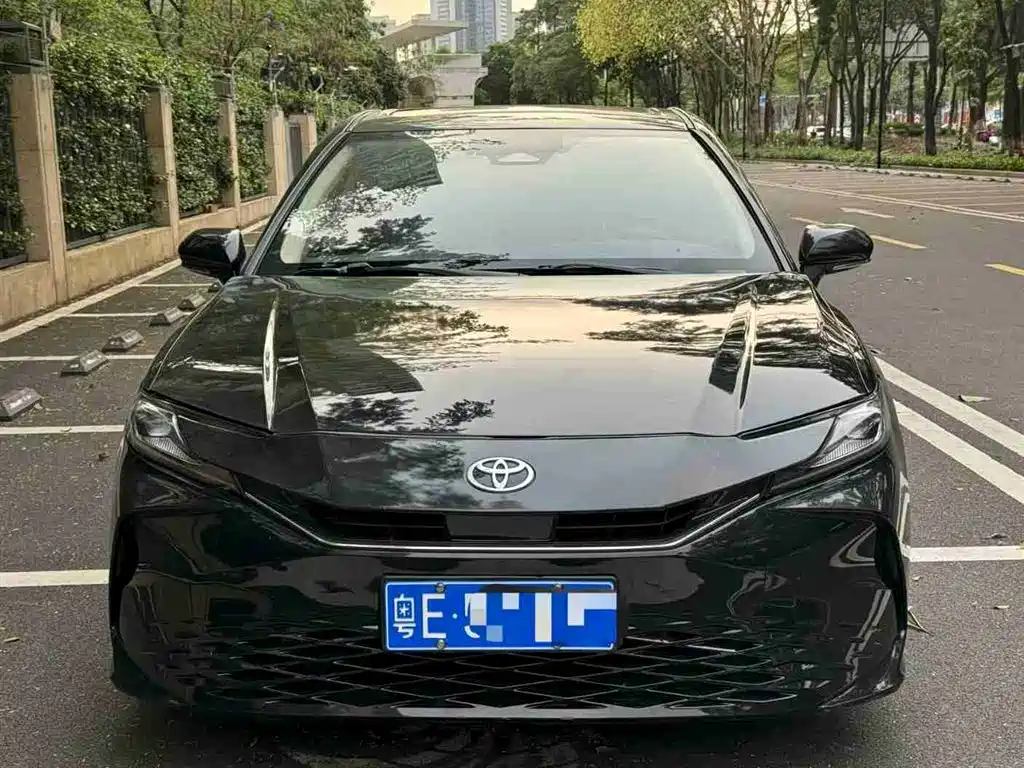 Toyota Camry 2024