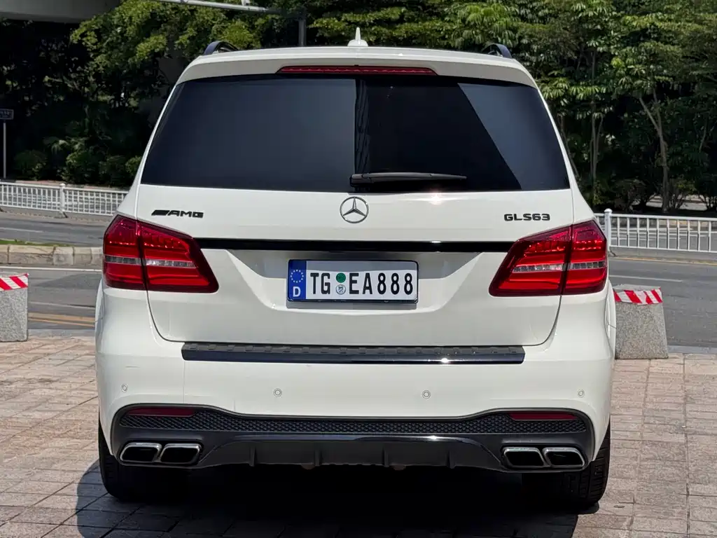 Mercedes-Benz GLS A MG 2017 AMG GLS 63 4MATIC