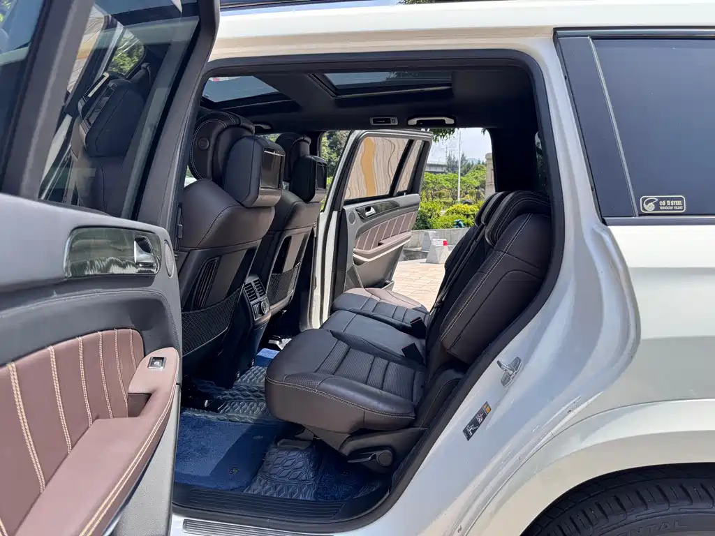 Mercedes-Benz GLS A MG 2017 AMG GLS 63 4MATIC