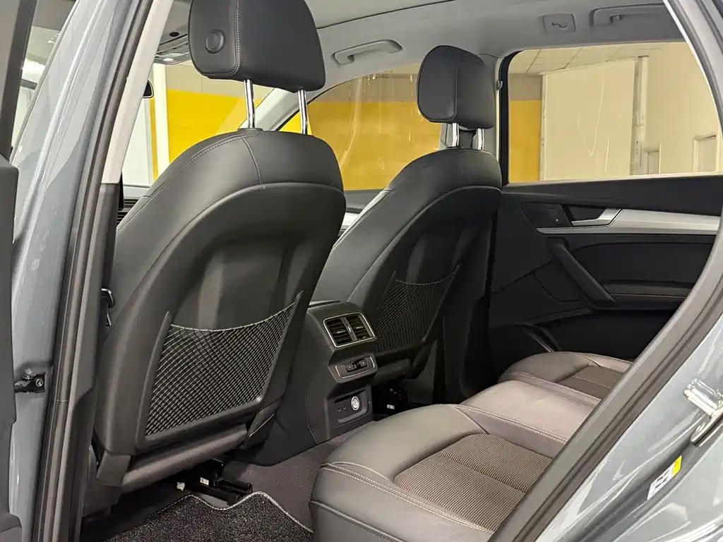 Audi Q5L 2020 40 TFSI