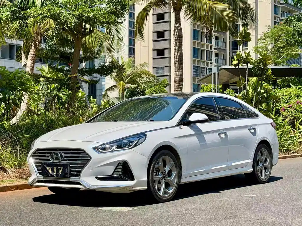 Купить Hyundai Sonata