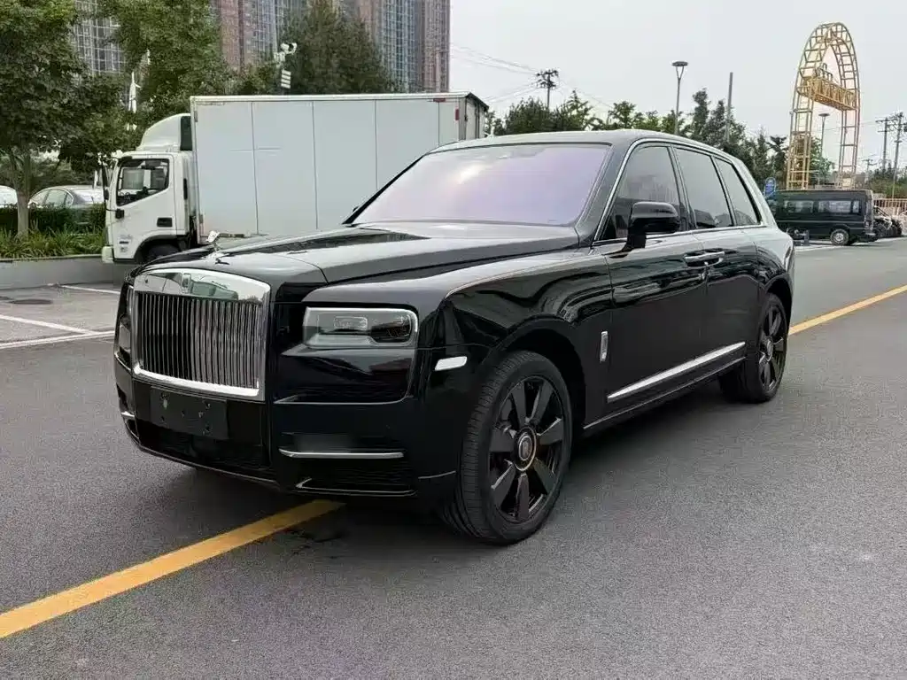 ROLLS-ROYCE CULLINAN