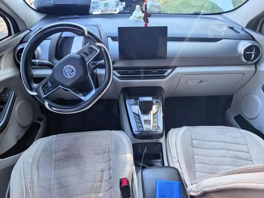 BYD Yuan Pro — миниатюра 5