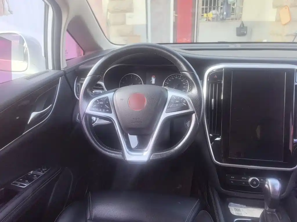 BYD MAX — миниатюра 11