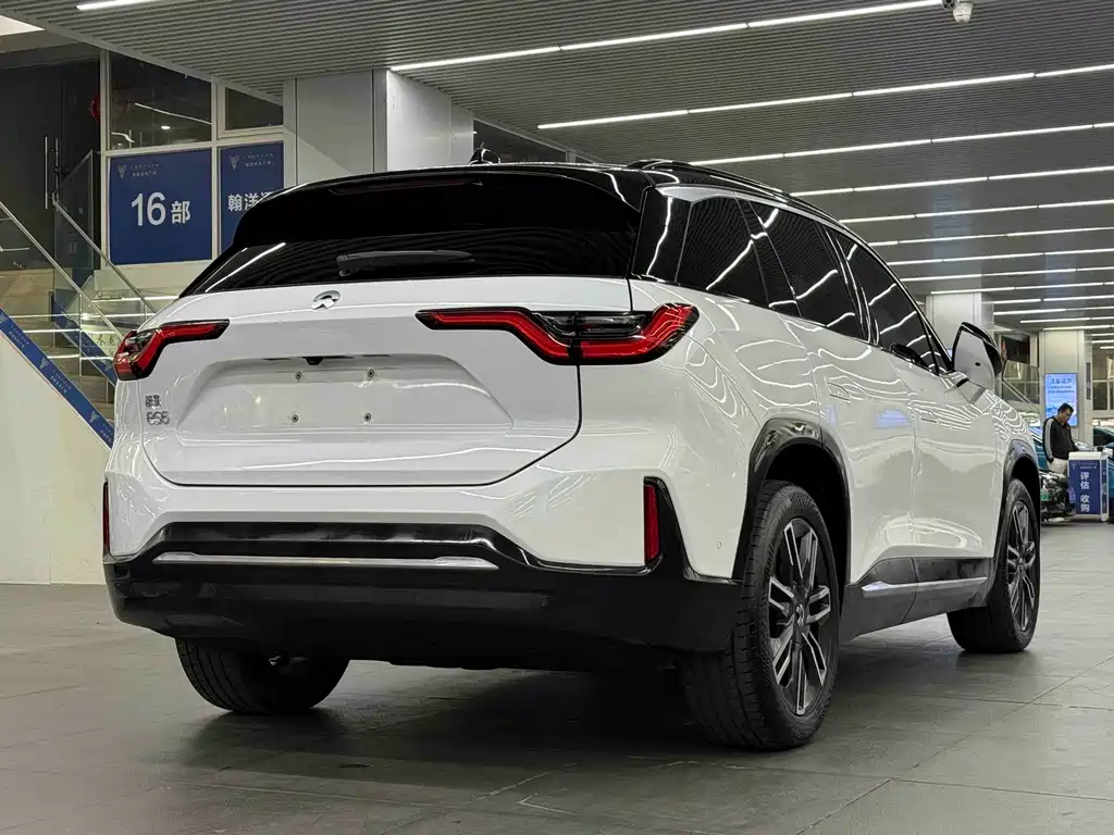 NIO NIO ES6