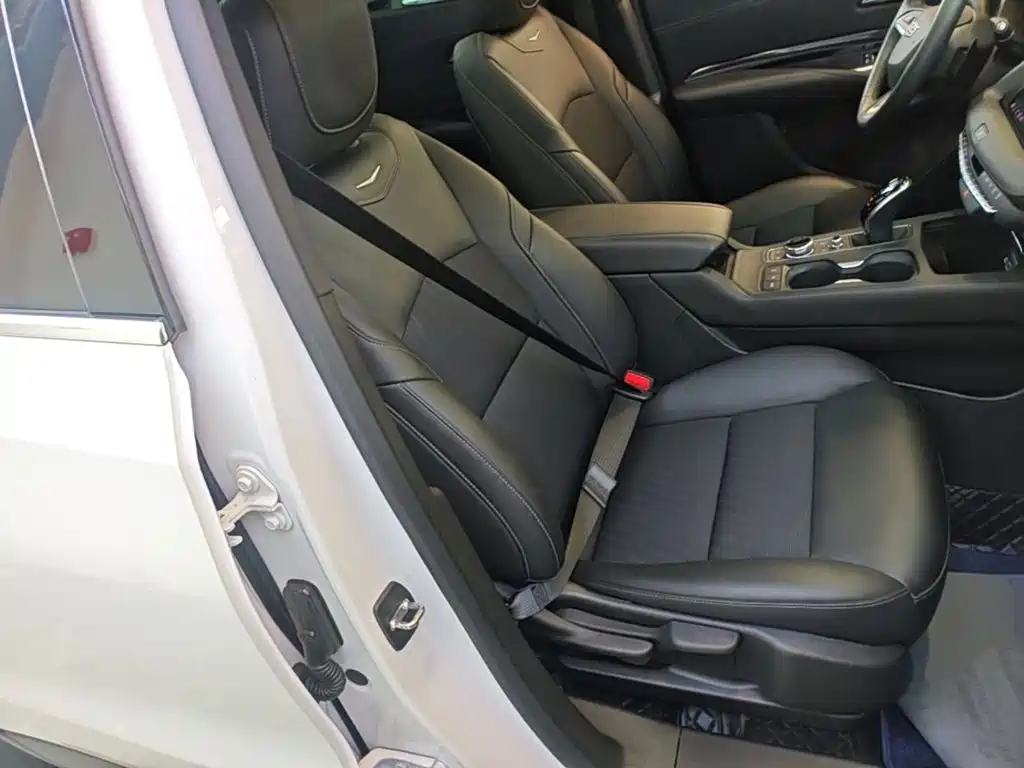 Cadillac XT4 — миниатюра 25