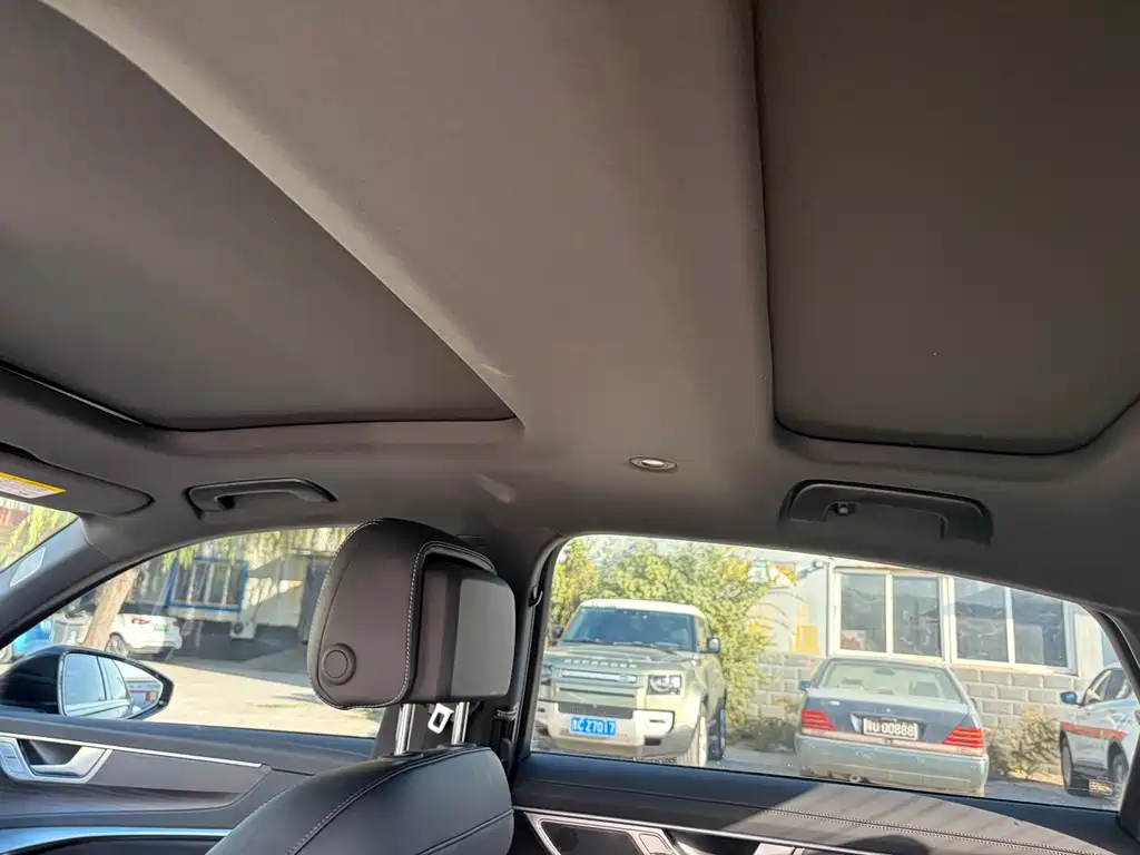 Audi A6L — миниатюра 8