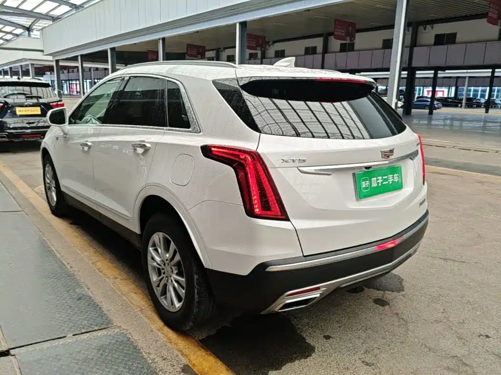 Cadillac XT5 — миниатюра 5