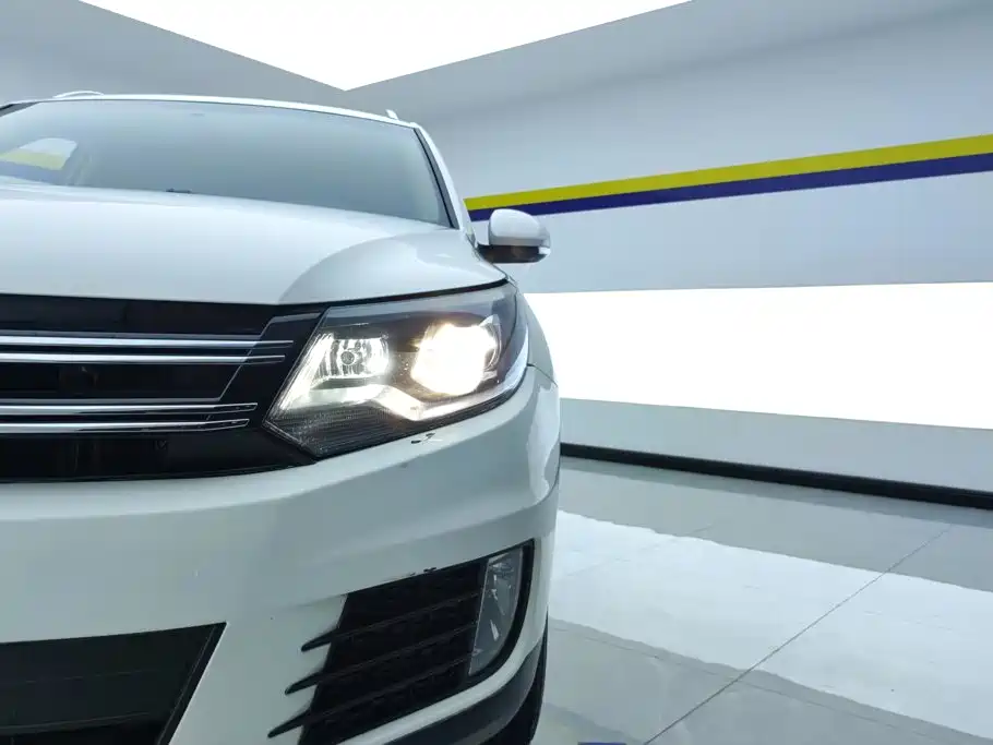 Volkswagen Tiguan — миниатюра 5