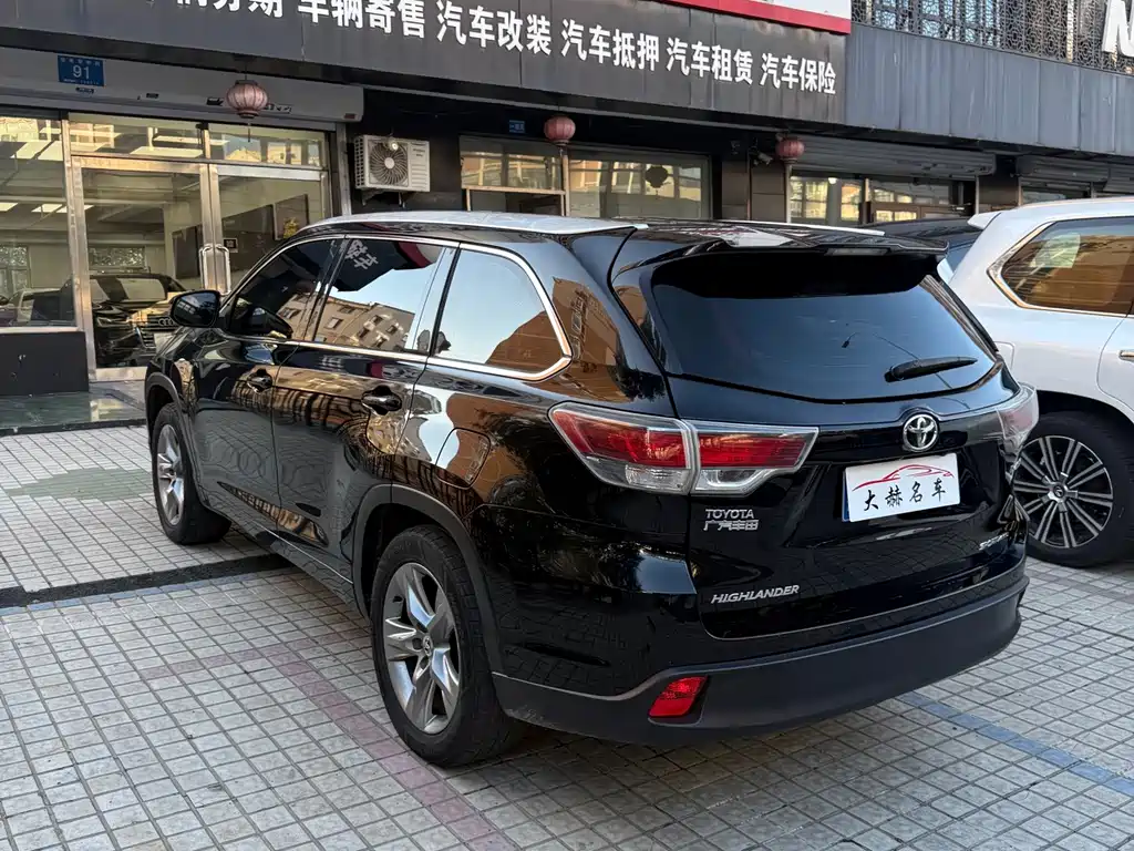 Toyota Highlander — миниатюра 4