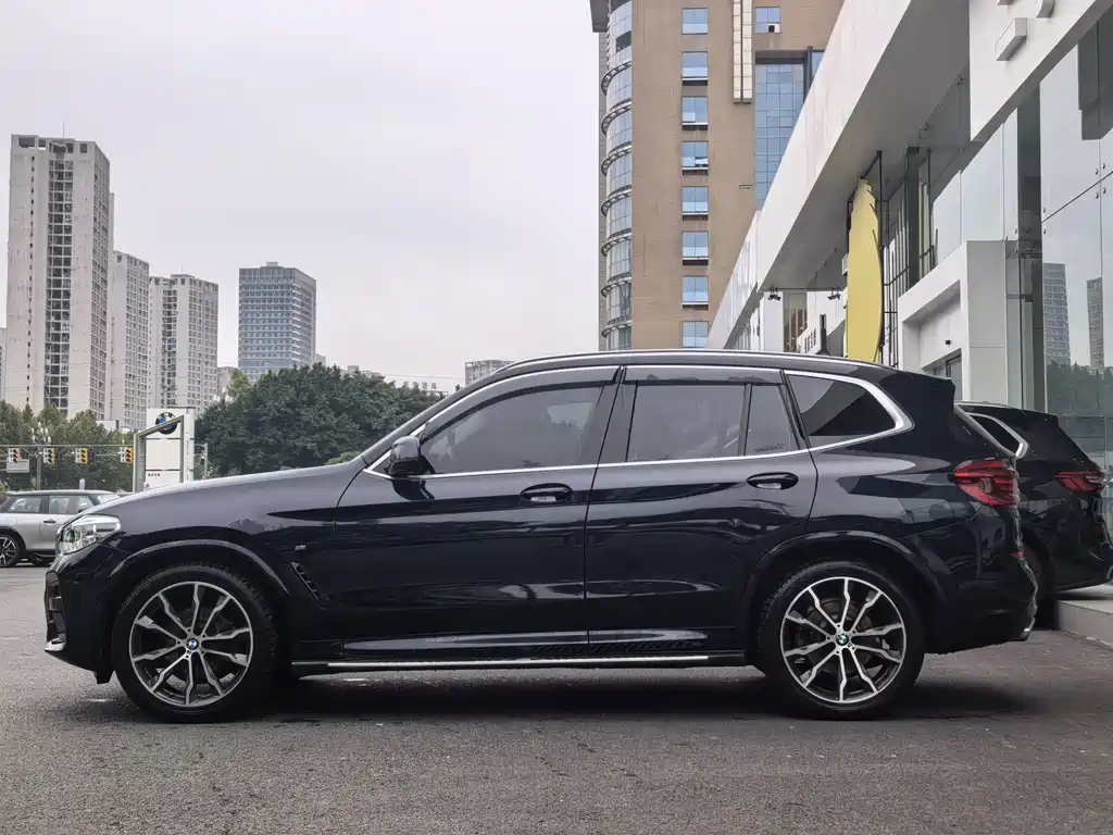 BMW X3 — миниатюра 4