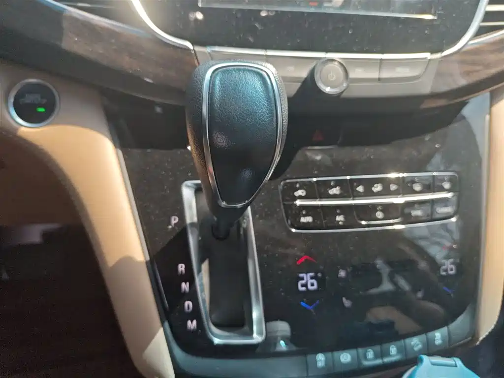 Buick GL8 2017 ES 28T Luxury V