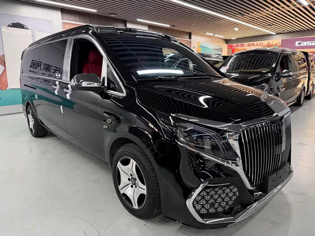 Mercedes-Benz Vito 2021 2.0T 7 мест