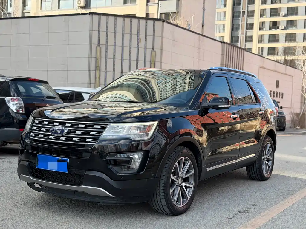 Ford Explorer (Import) 2015