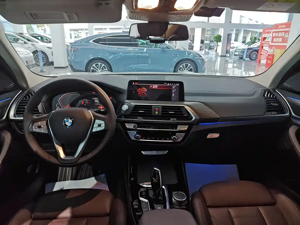 BMW X3 — миниатюра 7