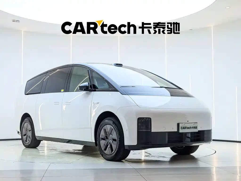 Li Auto Li MEGA — миниатюра 2