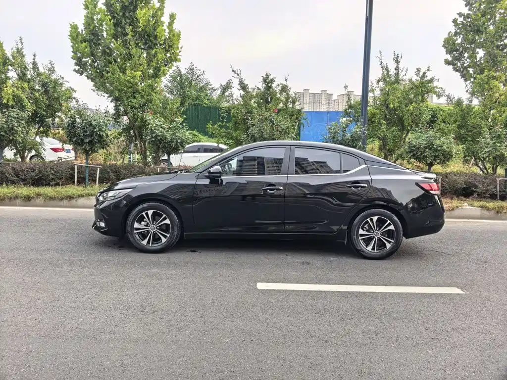 Nissan Sylphy — миниатюра 9