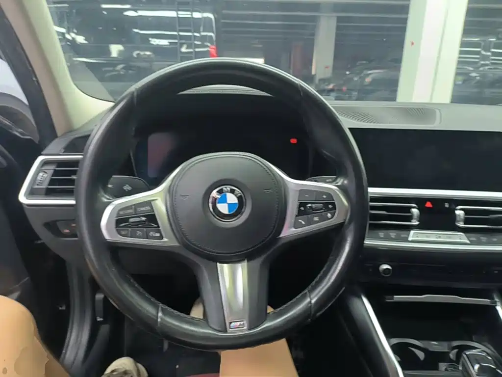 BMW 3 Series — миниатюра 11