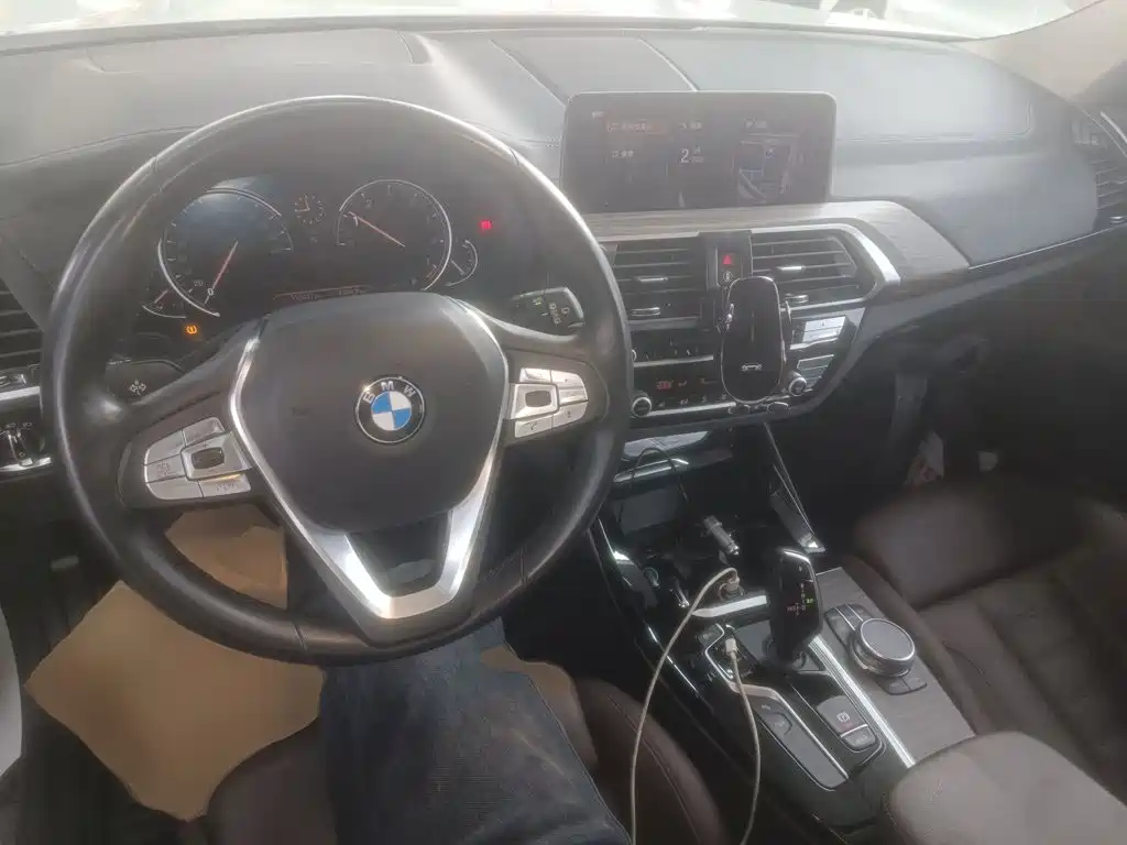 BMW X3 — миниатюра 10