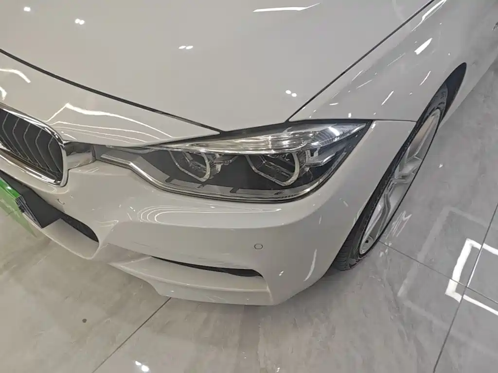 BMW 3 Series — миниатюра 24