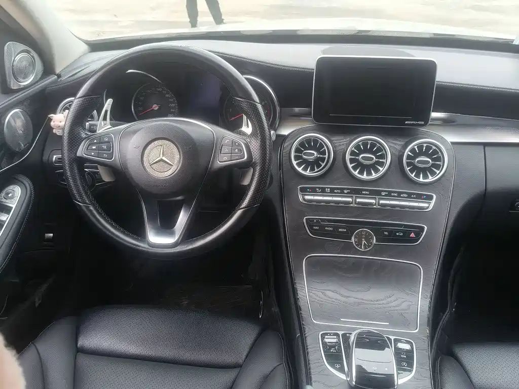 Mercedes-Benz C-Class — миниатюра 8