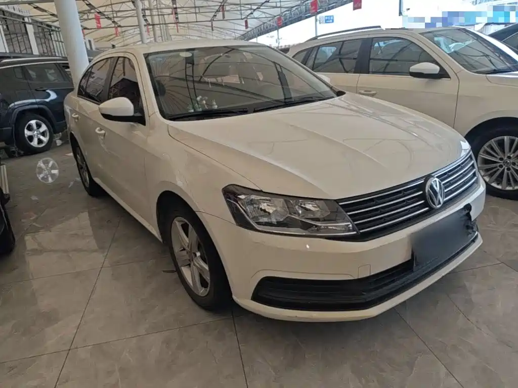 Volkswagen Lavida — миниатюра 4