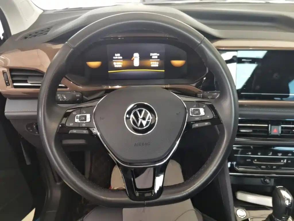 Volkswagen Tharu — миниатюра 11