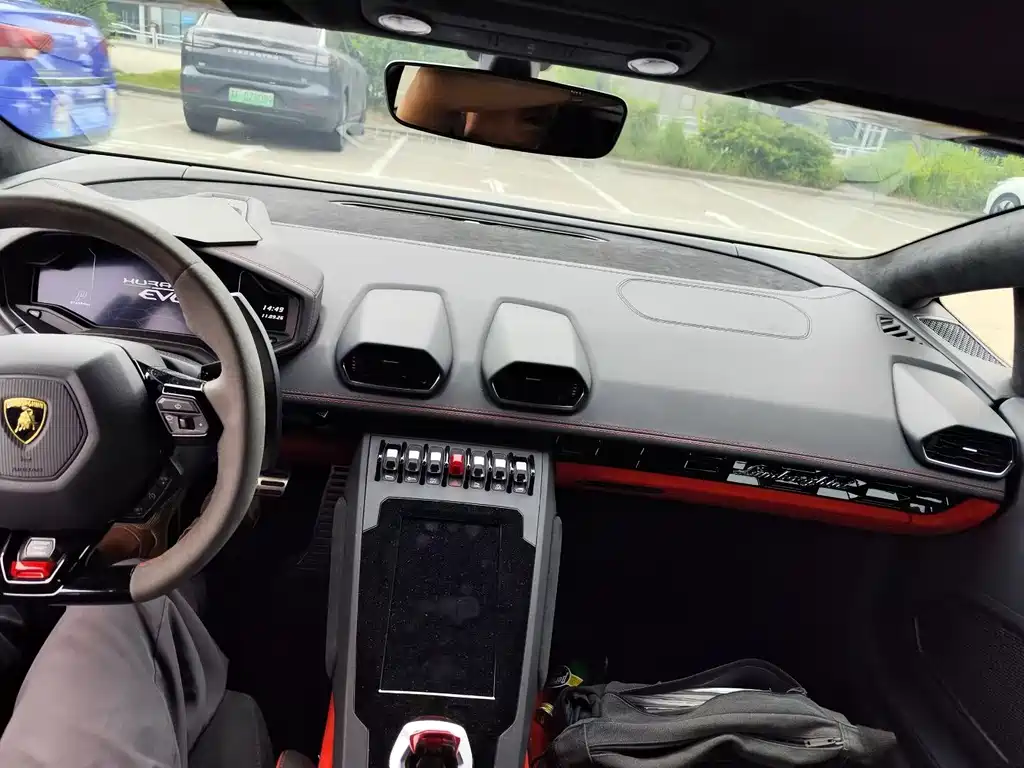 Lamborghini Huracán — миниатюра 7