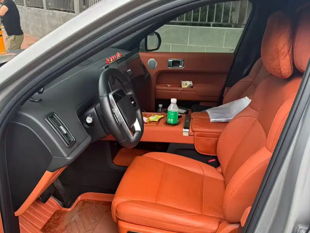 Li Auto Li L8 — миниатюра 6