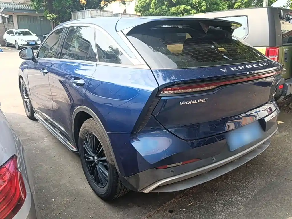 Venucia V — миниатюра 5
