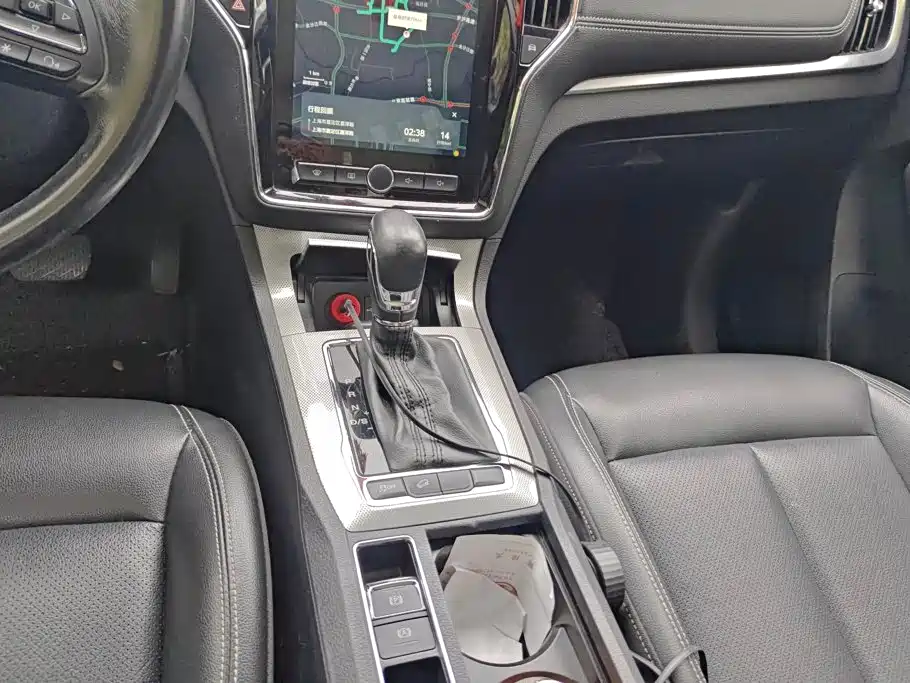 Roewe RX5 — миниатюра 16