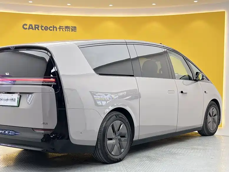 Li Auto Li MEGA — миниатюра 3