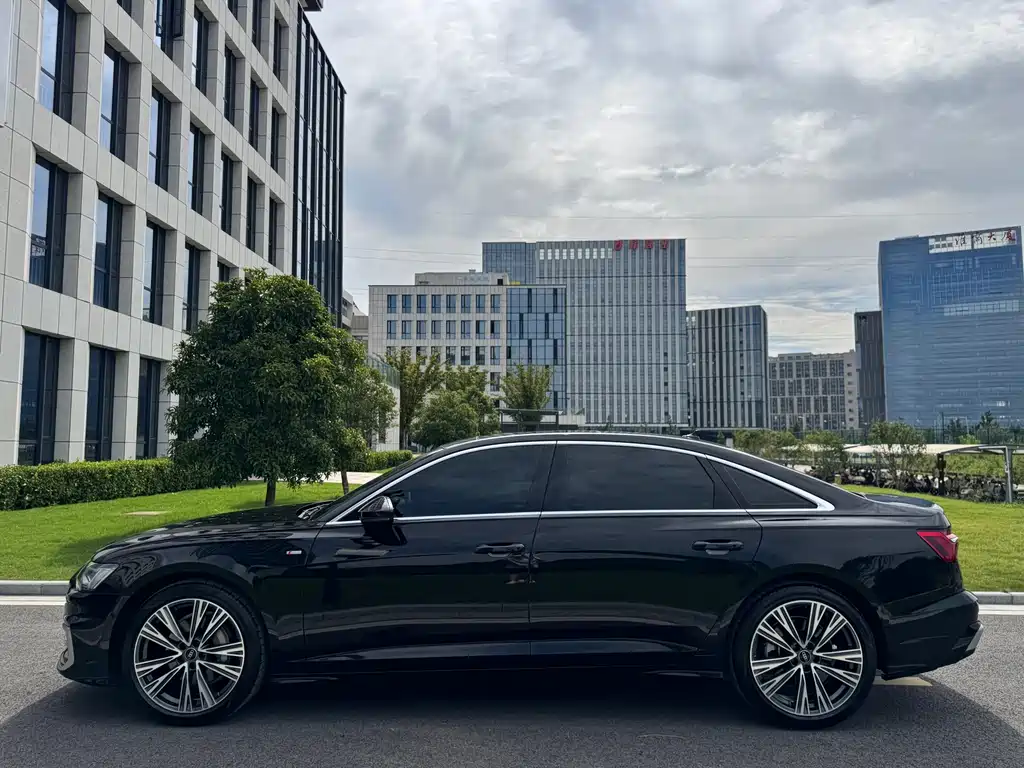 Audi A6L — миниатюра 31