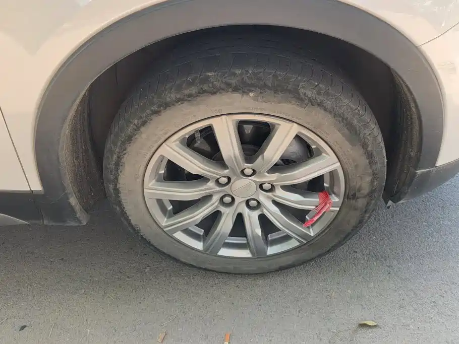 Cadillac XT4 — миниатюра 6