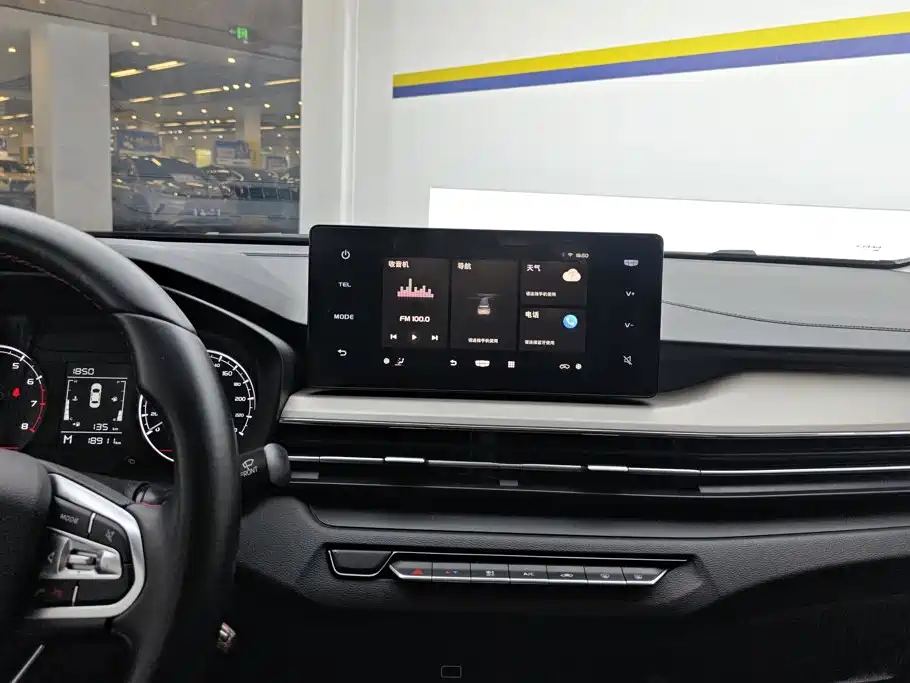 Geely Vision X3 — миниатюра 13