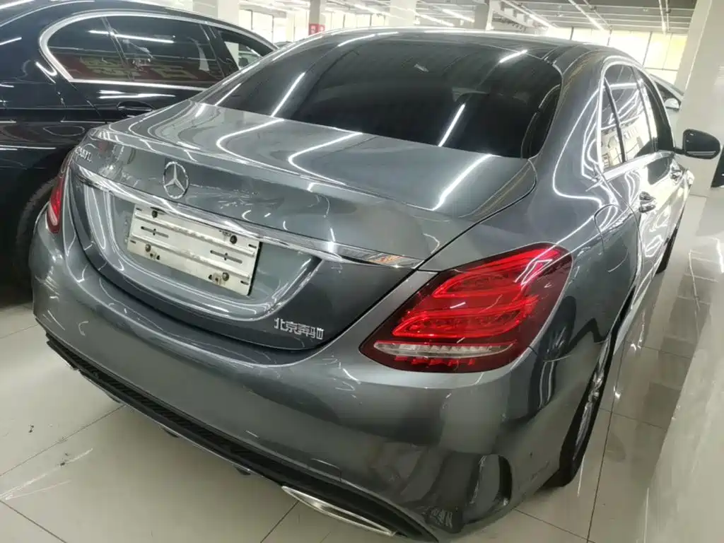 Mercedes-Benz C-Class — миниатюра 7