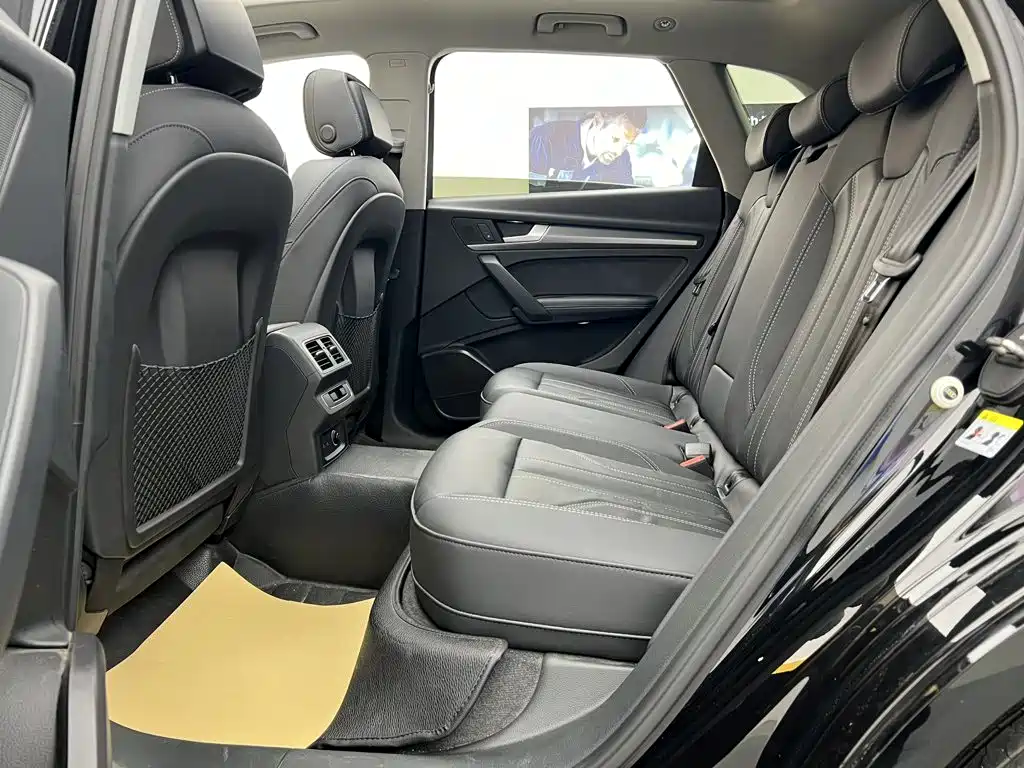 Audi Q5L — миниатюра 22