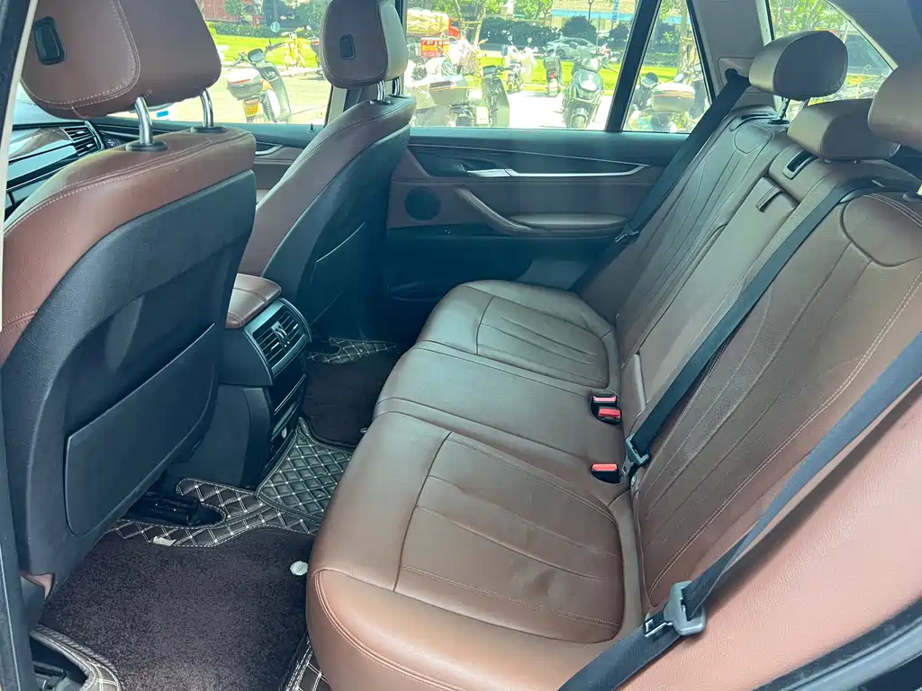 BMW X5 2018 xDrive35i Elegant