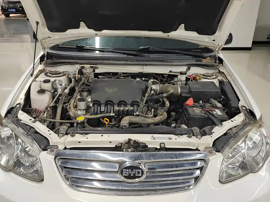 BYD F3 — миниатюра 10