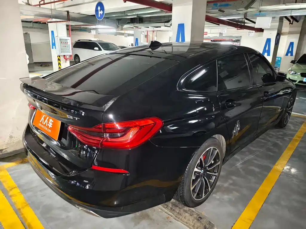 BMW 6 Series GT — миниатюра 6