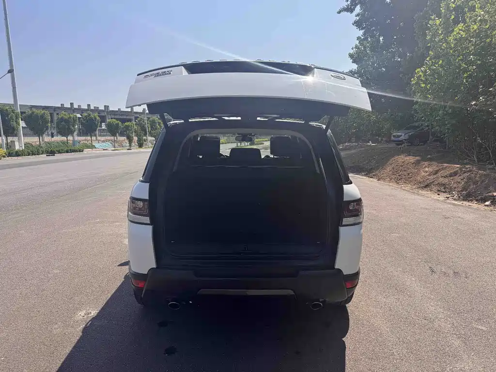 Land Rover Sport — миниатюра 16