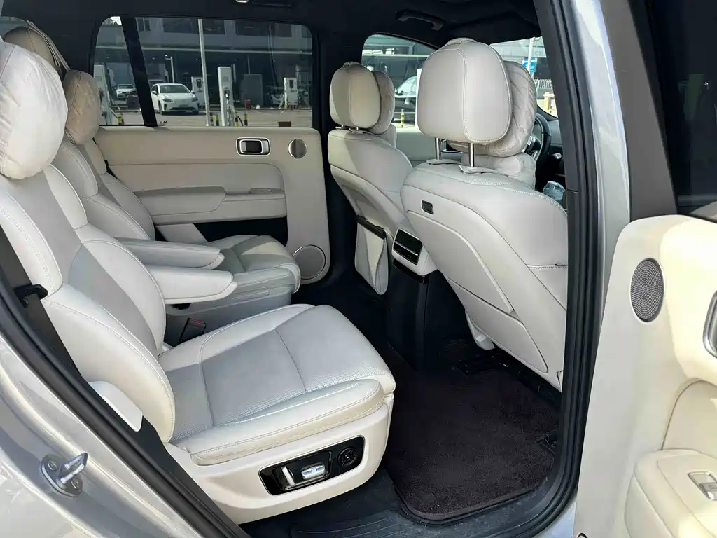 Li Auto Li L9 — миниатюра 15