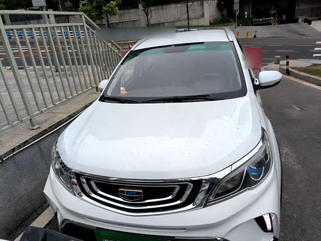 Geely Vision X3 — миниатюра 3