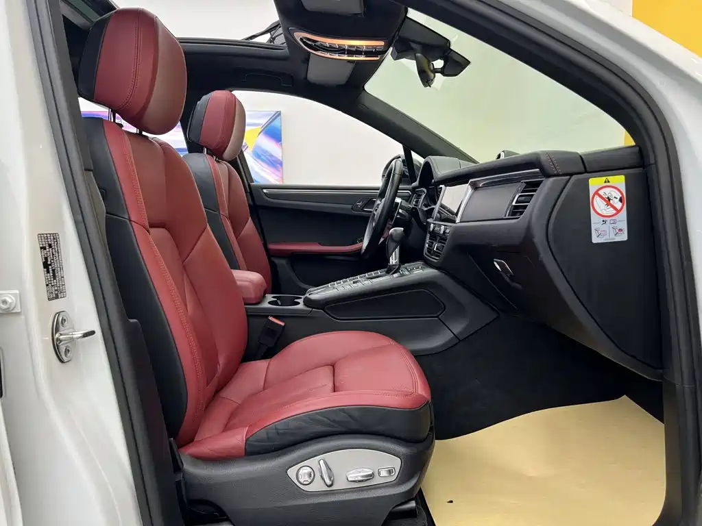 Porsche Macan — миниатюра 20